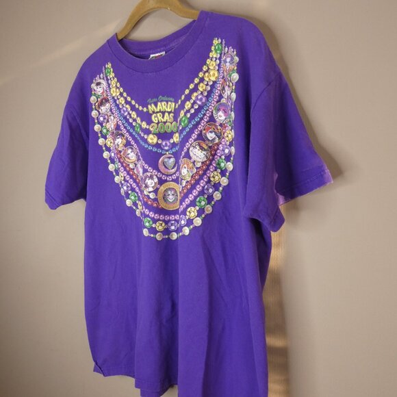 VTG Mardi Gras 2000 New Orleans XL T-Shirt Purple Mask Beads Fruit of The Loom - Picture 2 of 8